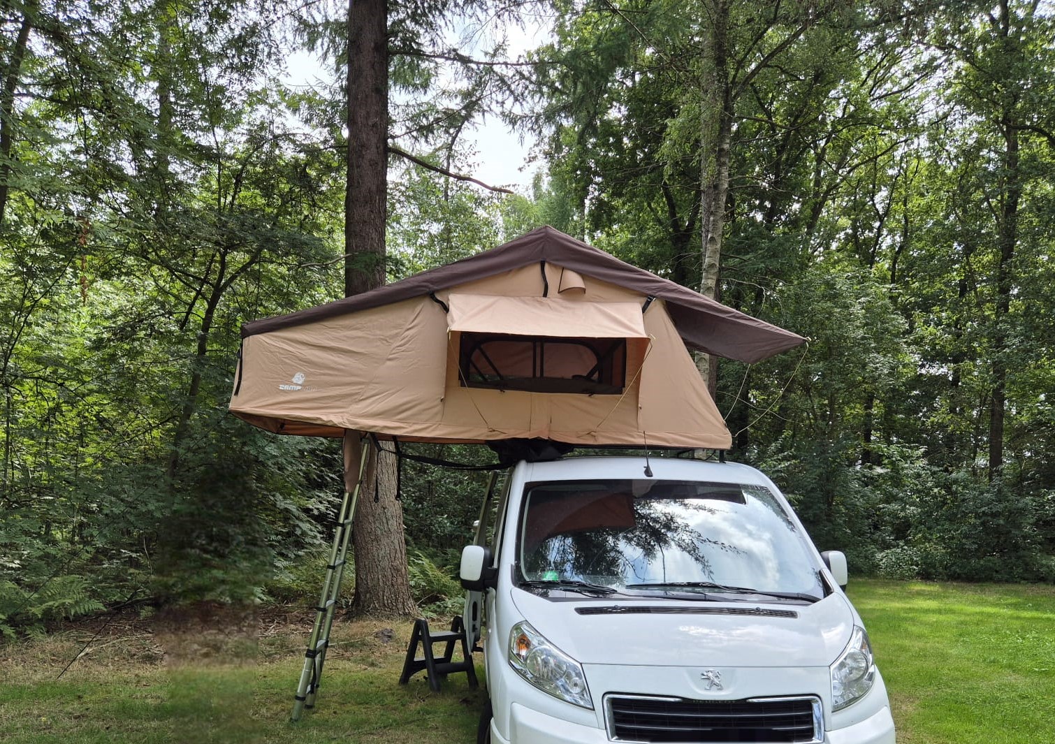 Soft top daktent CampLion